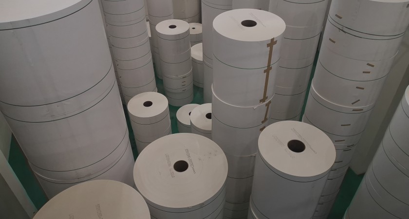 哪些行業(yè)使用牛皮紙？牛皮紙的生產(chǎn)技術(shù)有哪些流程？